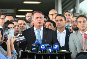 Defesa de Bolsonaro solicita suspensão de pena ao STF