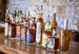 Dia da Cachaça: conheça 10 rótulos premiados que elevam o padrão do destilado brasileiro