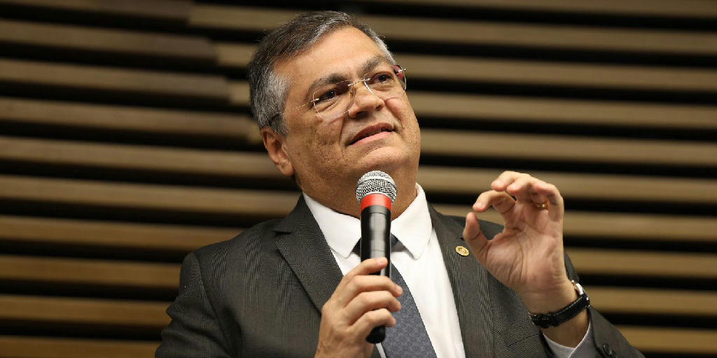Dino ordena revisão de normas na CVM após citar fragilidades no caso Banco Master