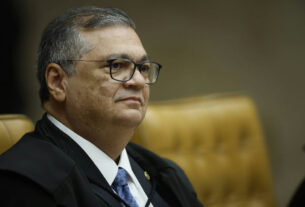 Dino questiona promessa de encerramento do inquérito das fake news no STF