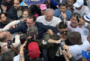 Em ato no Rio, Augusto Cury defende investigações no STF e cita ministro André Mendonça