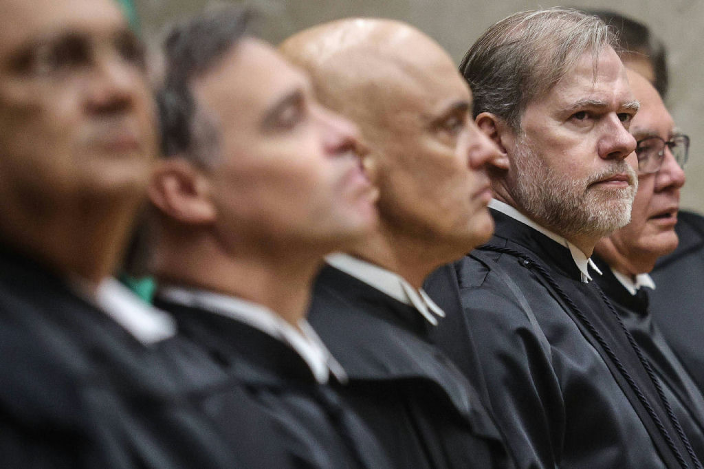 Entidade de advogados defende sessão do STF e destaca importância das decisões colegiadas