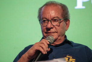 Ex-senador critica Mendonça e justifica voto contra sua indicação ao STF