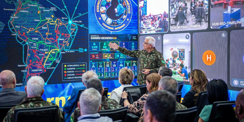 Exército brasileiro realiza simulação de defesa cibernética antes das eleições