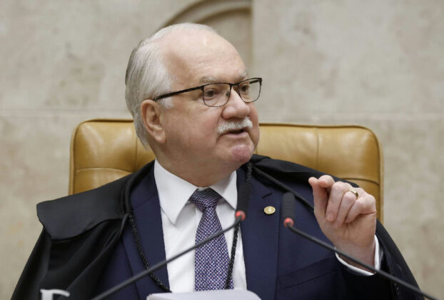 Fachin sinaliza a Lula que levará crise entre Moraes e Mendonça ao plenário do STF