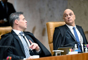 Fachin suspende sessão no STF em meio a divisões entre ministros e sem decisão sobre casos Moraes e Mendonça