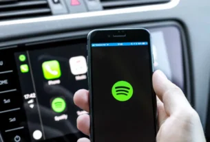 Falha global no Spotify deixa milhões de usuários sem acesso a músicas e podcasts