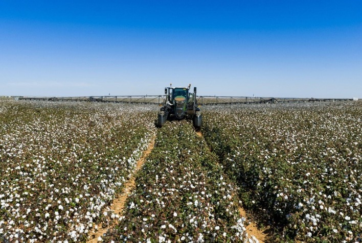 Fendt inova com máquinas automatizadas no Congresso de Algodão