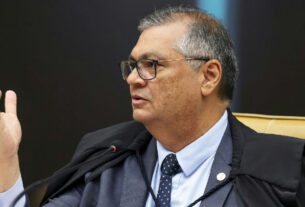 Flávio Dino quebra sigilo de investigações sobre o filme Dark Horse