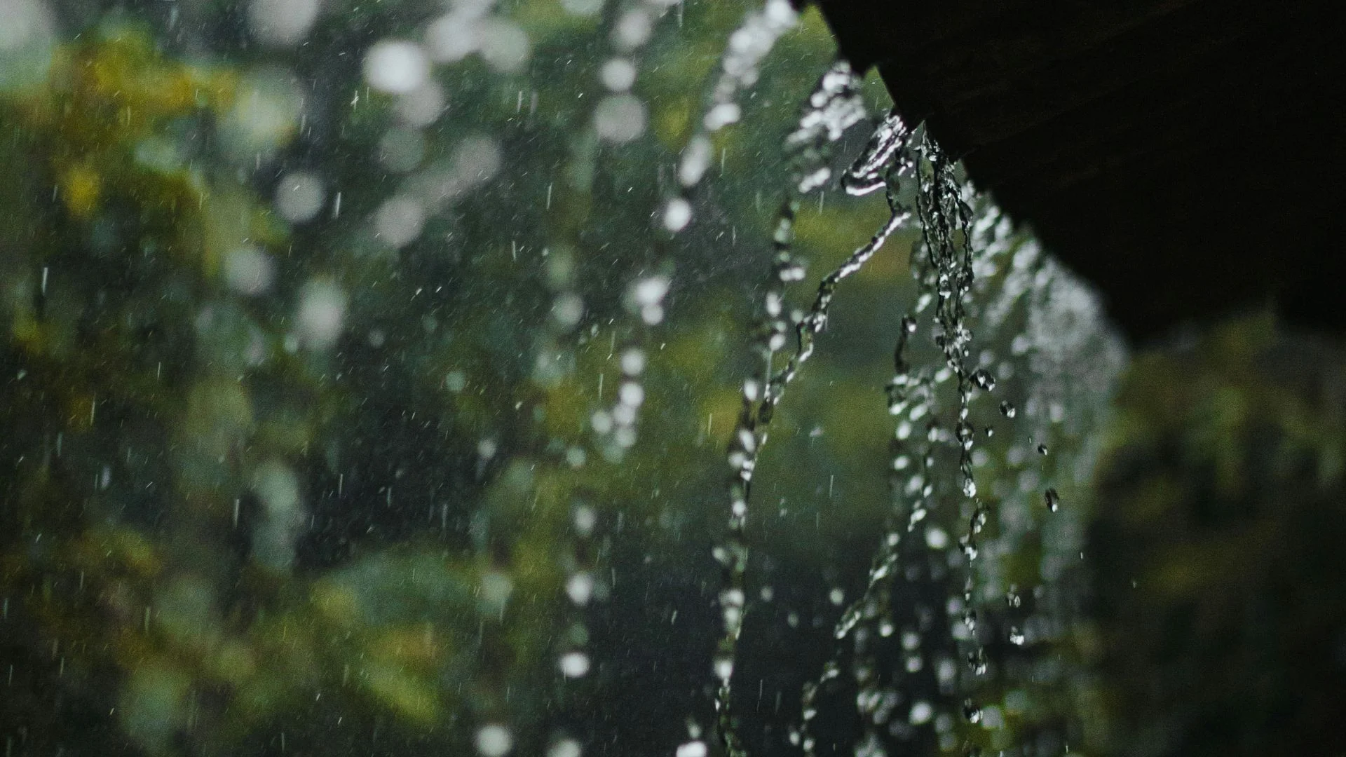 Frente fria provoca chuvas intensas e temporais em regiões do Brasil