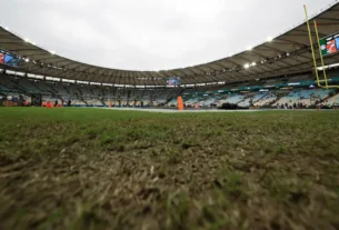 Gramado do Maracanã começa a ser trocado após críticas e evento da NFL