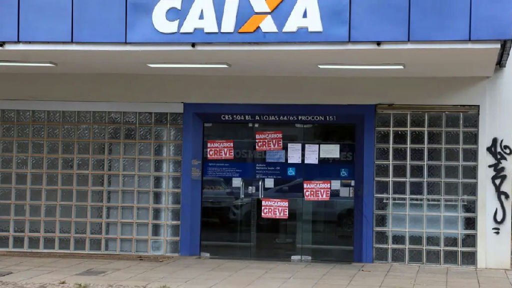 Greve dos bancários da Caixa avança em negociações e assembleia decide futuro da paralisação