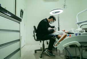 Guia prático para dentistas: como planejar custos e exigências ao abrir seu consultório