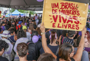Justiça determina que agressores de mulheres participem de programas de reeducação