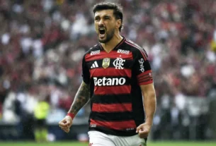 Limite de estrangeiros no Brasileirão força reestruturação nos elencos dos clubes