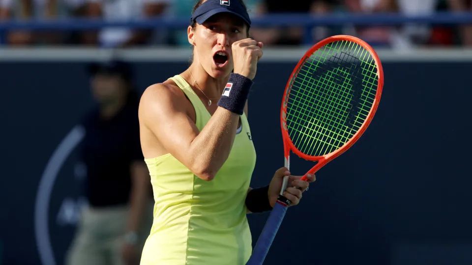 Luisa Stefani avança à semifinal do US Open e alcança nova marca no ranking mundial