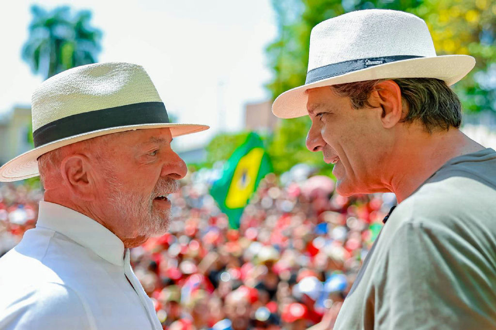 Lula critica Tarcísio em São Paulo e Haddad vincula governador a escândalo financeiro