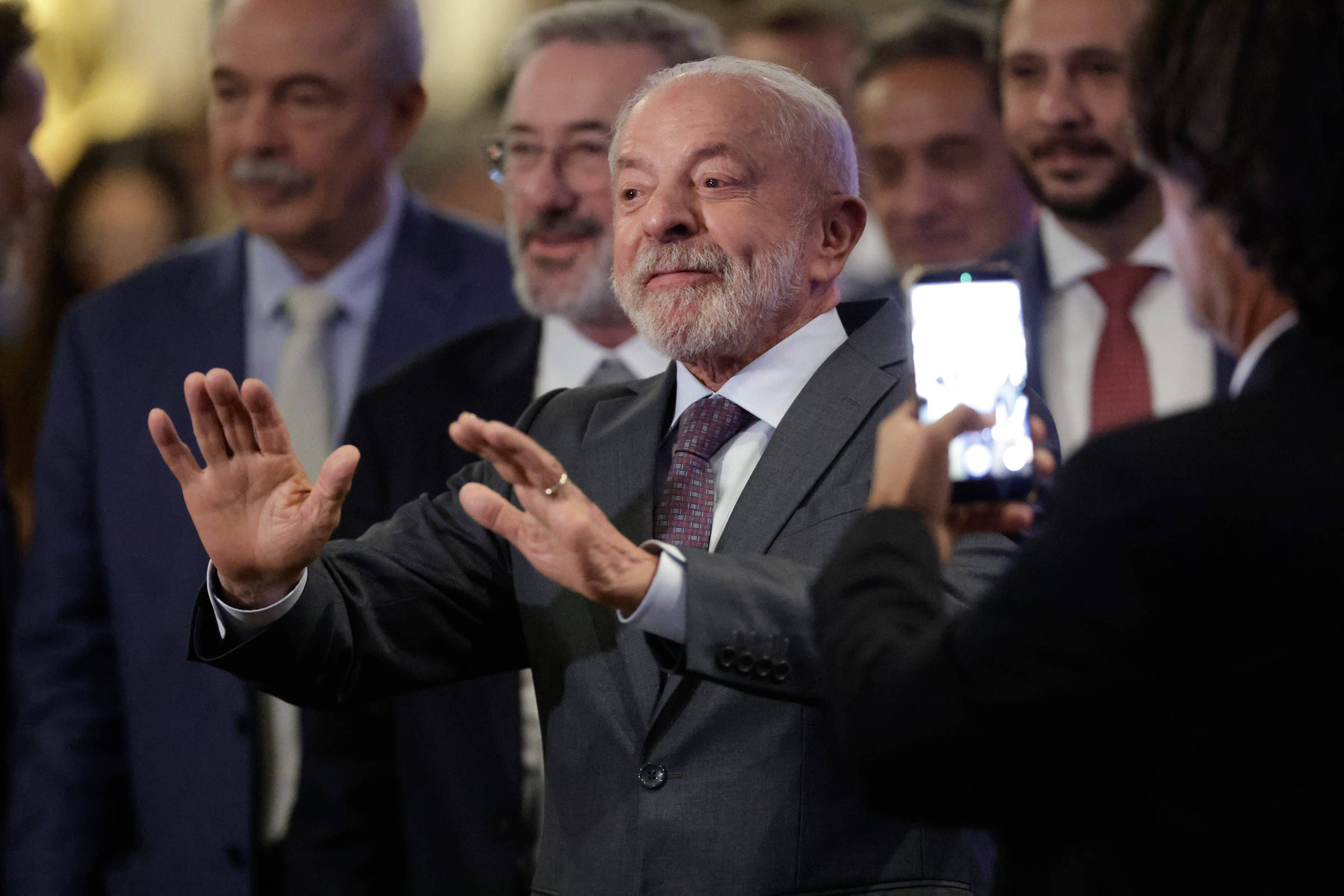 Lula defende estabilidade fiscal e reforma no Judiciário em encontro com empresários