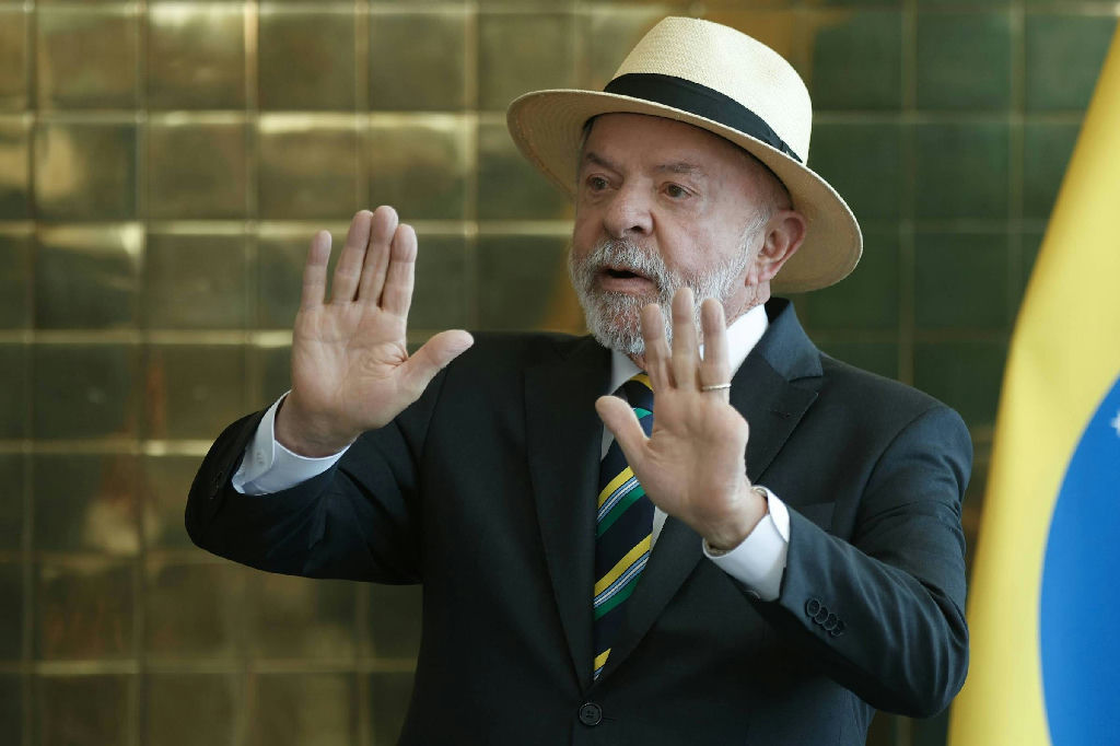 Lula propõe mandatos para ministros do STF e criação de conselho para indicações