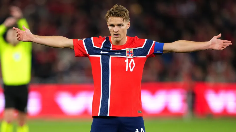 Martin Odegaard critica Bernardo Silva após entrada dura em duelo da Liga das Nações