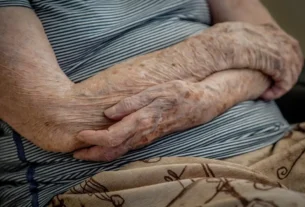 Número de lares com idosos em insegurança alimentar cai em dois anos