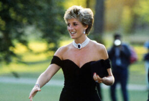 O vestido da vingança: a peça histórica de Lady Di que vai a leilão por milhões
