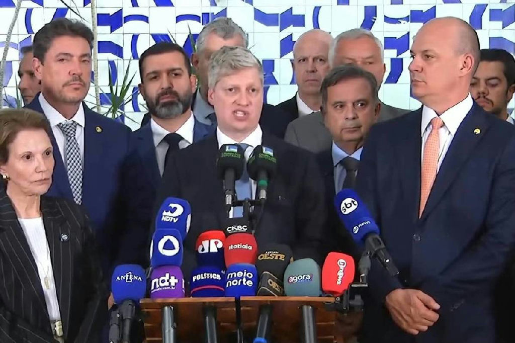 Oposição intensifica pressão no STF pelo arquivamento do inquérito das fake news