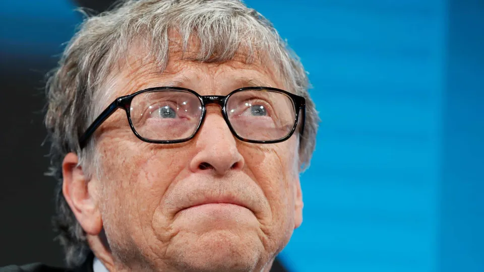 Os riscos da inteligência artificial segundo Bill Gates e a necessidade de regulação