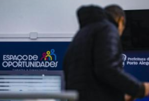 População em situação de rua recebe atendimento do Sine nos serviços de assistência social