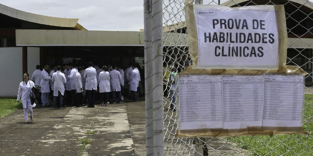Prazo para envio de diploma médico no Revalida 2026/2 se encerra em 19 de setembro