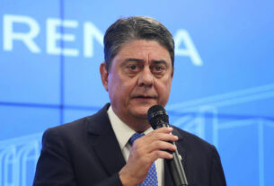 Presidente da ANS recomenda ações judiciais contra planos de saúde
