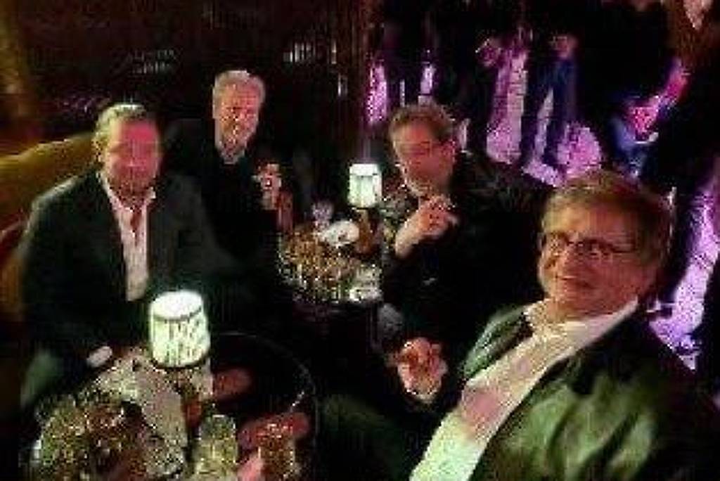 Registros de celular revelam encontro de Paulo Gonet com dono do Banco Master em Londres