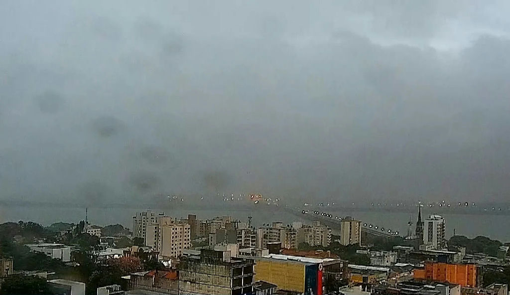 Rio Grande do Sul enfrenta alerta de tempestade com ventos de até 100 km/h