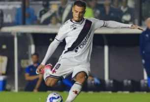 Santos negocia chegada de Philippe Coutinho por indicação de Neymar para contrato de três meses