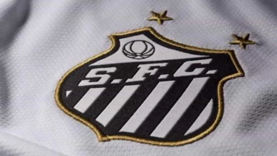 Santos supera Internacional no Beira-rio e respira no Brasileirão