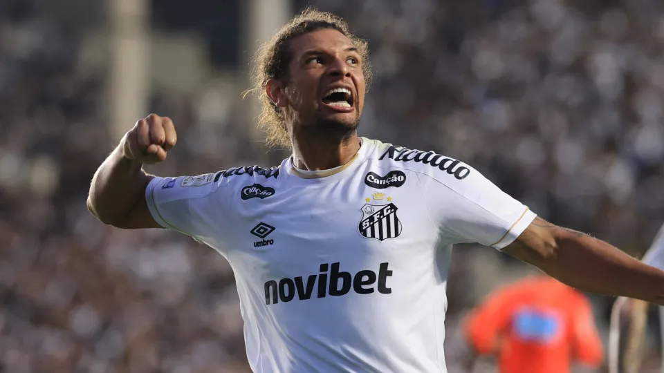 Santos vence Atlético-mg e abre vantagem nas quartas da Sul-americana