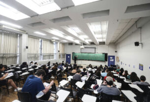 Setor privado de ensino pressiona presidenciáveis por reformulação no Fies e no Prouni