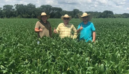 Sojicultor supera adversidades e cultiva esperança no campo com fé