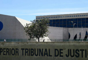 STJ trava ações judiciais sobre aluguel por temporada em condomínios até decisão final