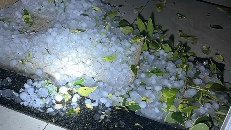 Temporais com granizo deixam rastro de destruição e milhares de afetados no Rio Grande do Sul