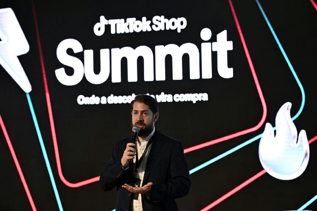 Tiktok Shop revoluciona vendas com modelo de descoberta e projeta Black Friday agressiva