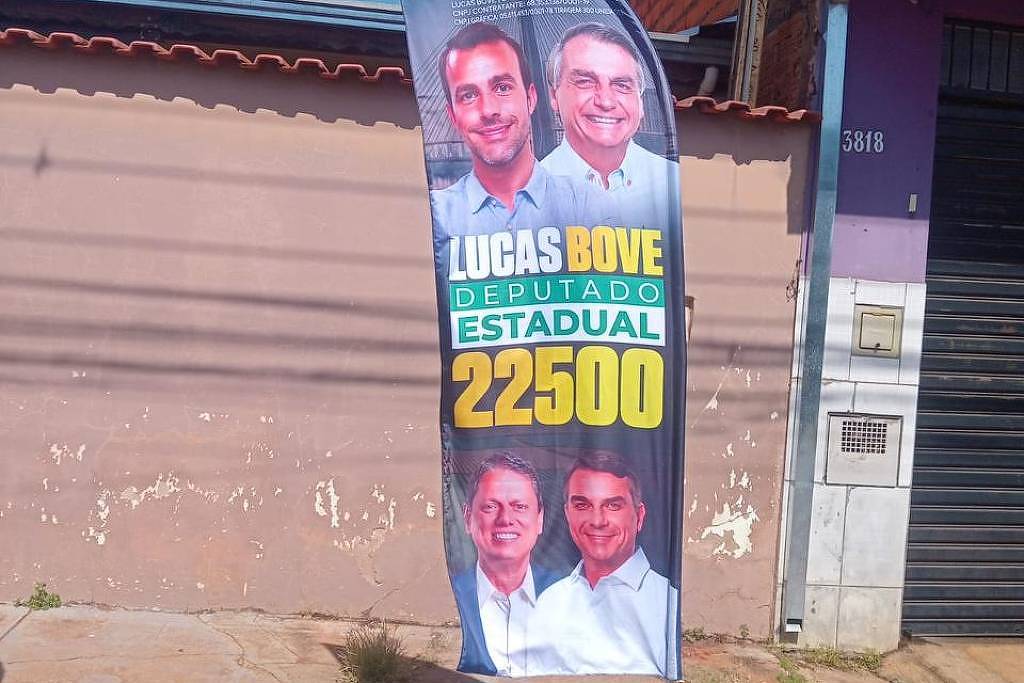 TSE autoriza uso da imagem de Bolsonaro em materiais de campanha