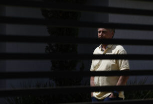 TSE proíbe uso da imagem de Jair Bolsonaro em materiais eleitorais