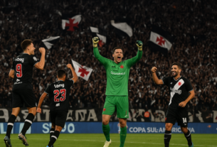 Vasco chega às semifinais e mantém vivo o sonho de uma decisão brasileira na Sul-americana