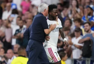 Vini Jr. enfrenta pressão no Real Madrid e recebe alerta sobre postura de Mourinho