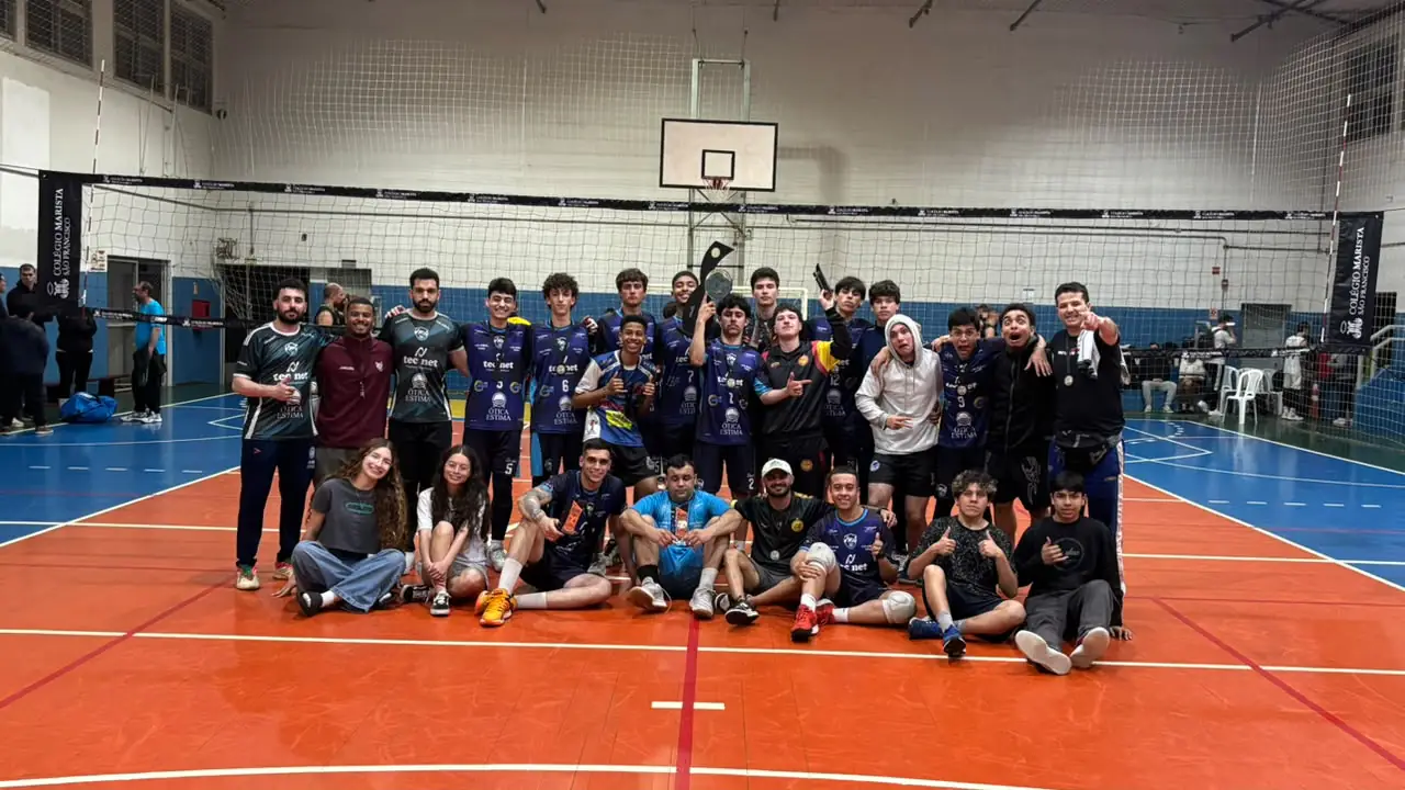Vôlei Rio Grande domina etapa da Liga Gaúcha e lidera disputa por vaga estadual