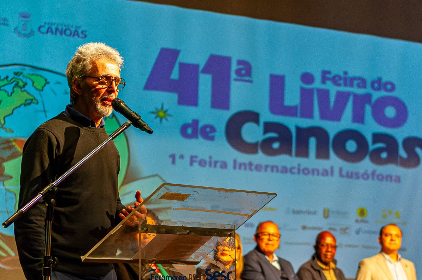 41ª Feira do Livro de Canoas segue até o dia 24 com atrações para todos os públicos