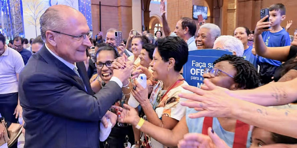 Alckmin cobra imparcialidade do Judiciário eleitoral durante visita a Aparecida