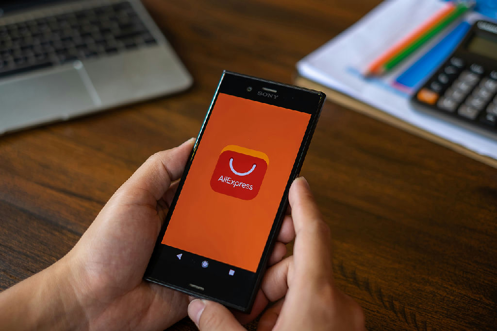 AliExpress aposta em compras em grupo e YouTube Shopping para o 11.11