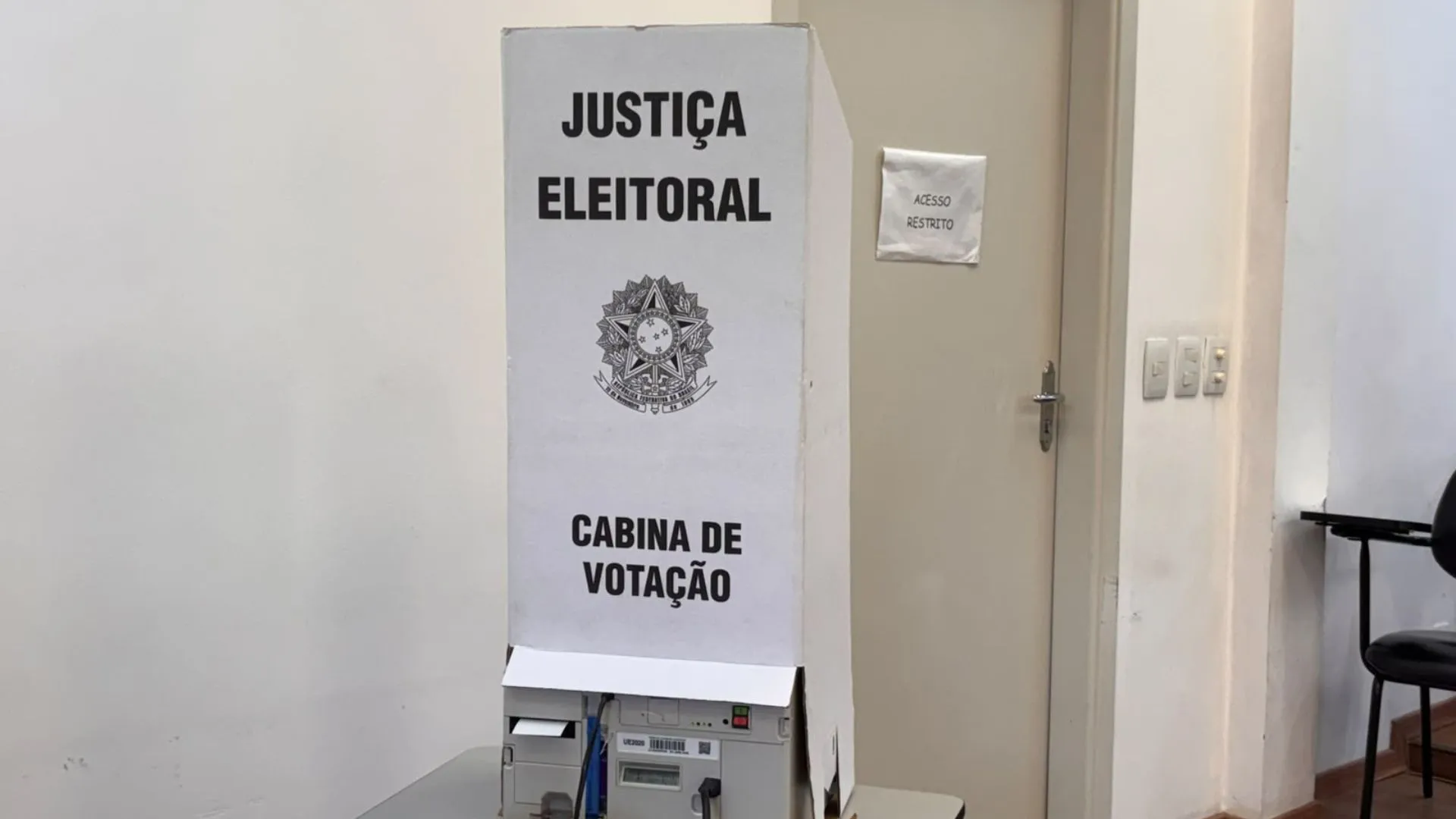 Apenas 16 eleitores votaram no RS após extensão do horário conforme o TRE